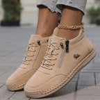 Zapatillas ortopédicas Mila Veyro Madrid con cremallera, en color gris, con suela antideslizante y diseño cómodo para el bienestar.