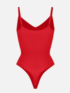 Body suit moldeador con espalda baja de Veyro Madrid, ajustado y cómodo, en color rojo, diseñado para realzar la figura.