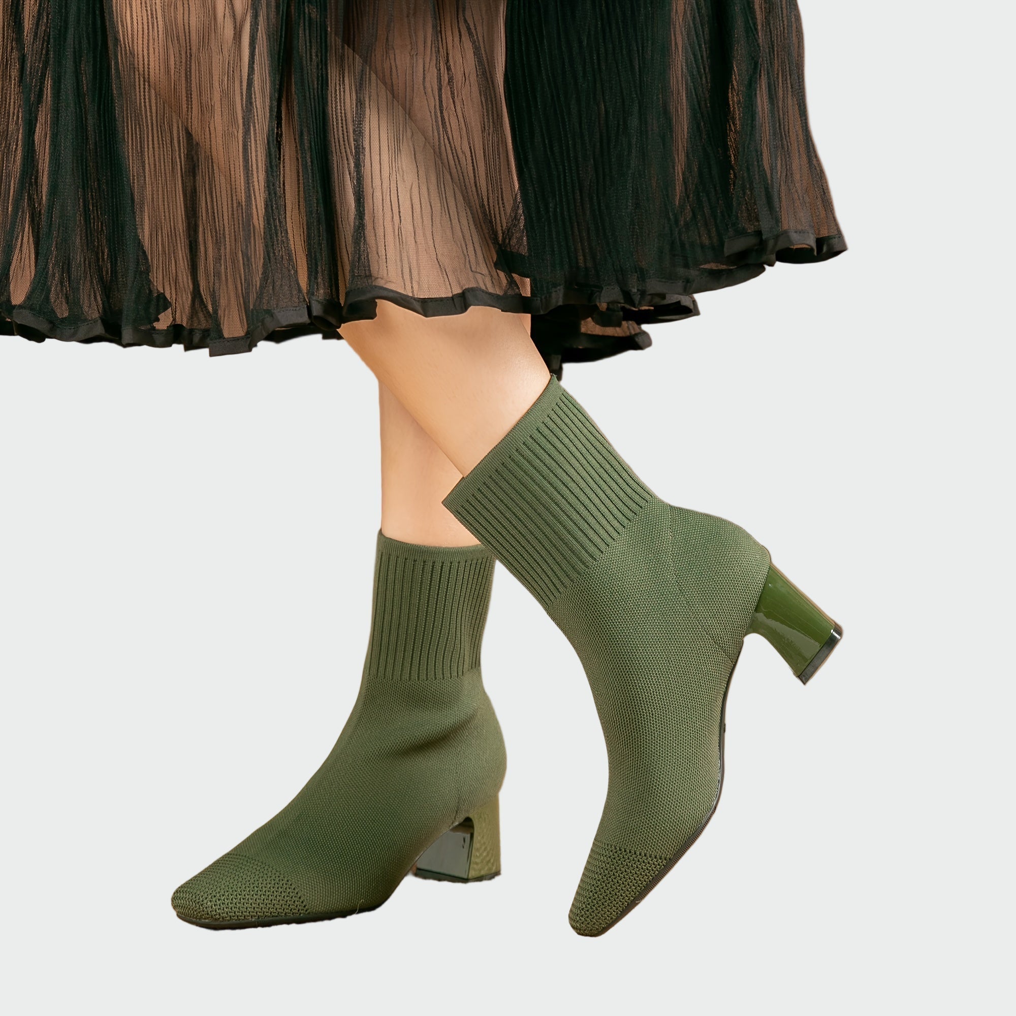 Alejandra Botas Ortopédicas Tricotadas En Tono Beige Suave