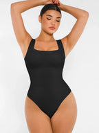 Body de canalé con escote cuadrado de Veyro Madrid, ropa interior moldeadora sin costuras en color negro.
