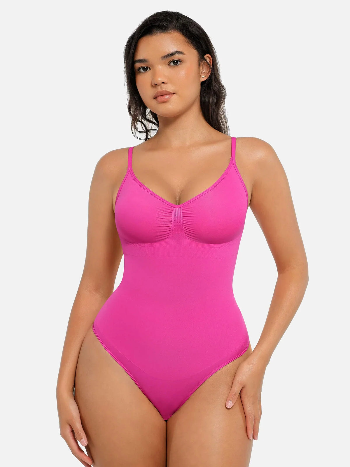Body suit moldeador con espalda baja de Veyro Madrid, prenda sin costuras para control de abdomen y figura ajustada.