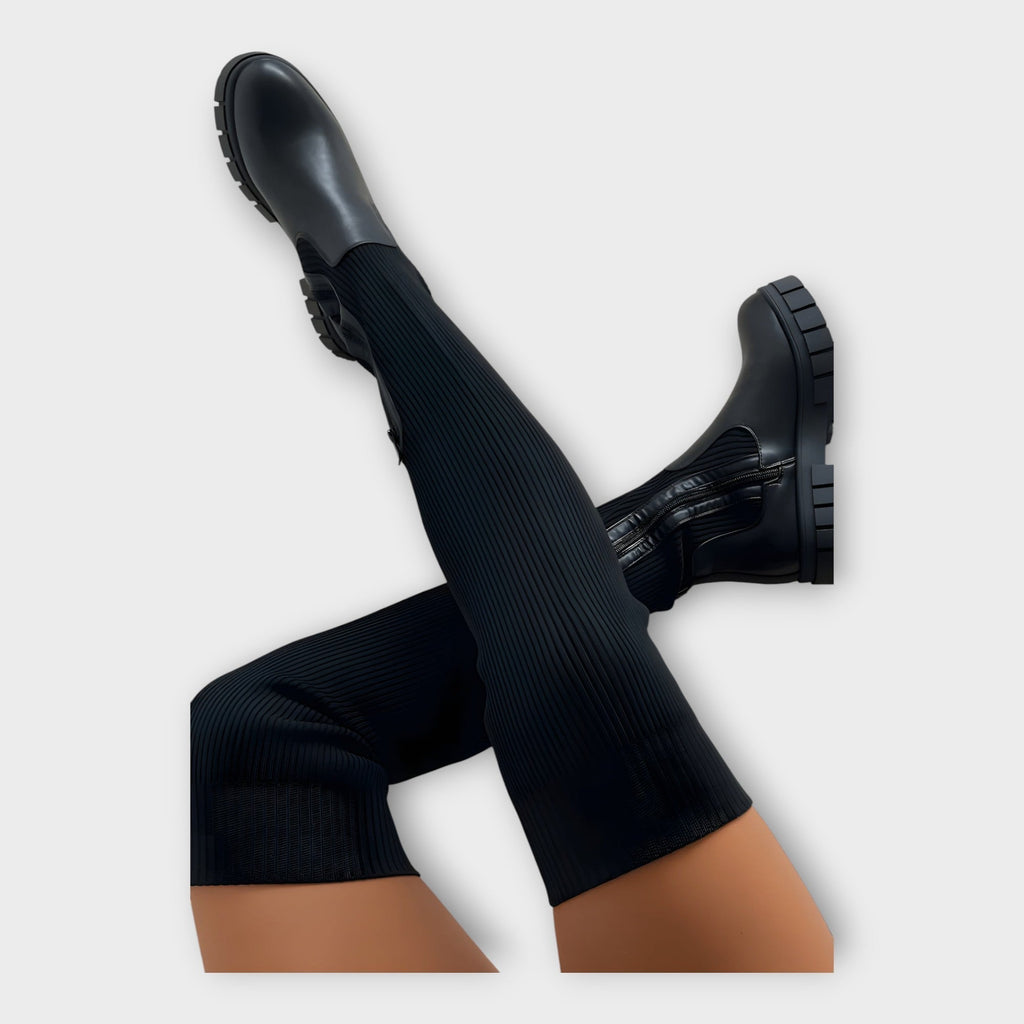 María  Botas Modernas Con Diseño Minimalista